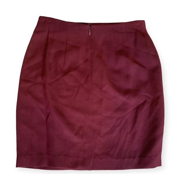 Vintage Saks Fifth Avenue The Works, 100% wool, burgundy skirt, size 8 - Picture 2 of 6